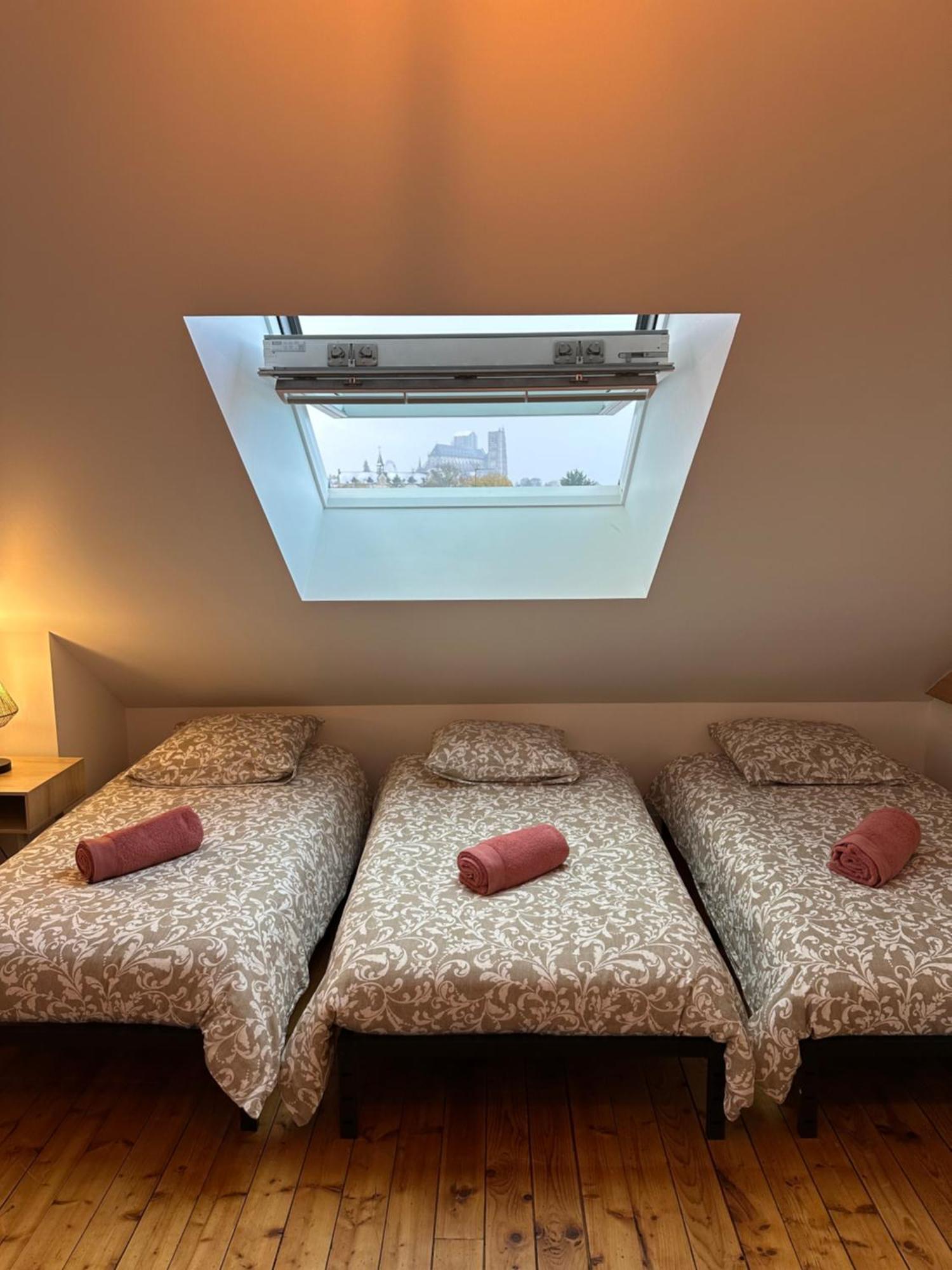 Maison Nombreux Couchages, 13 Lits, 3 Sdb, Exterieur ブールジュ エクステリア 写真