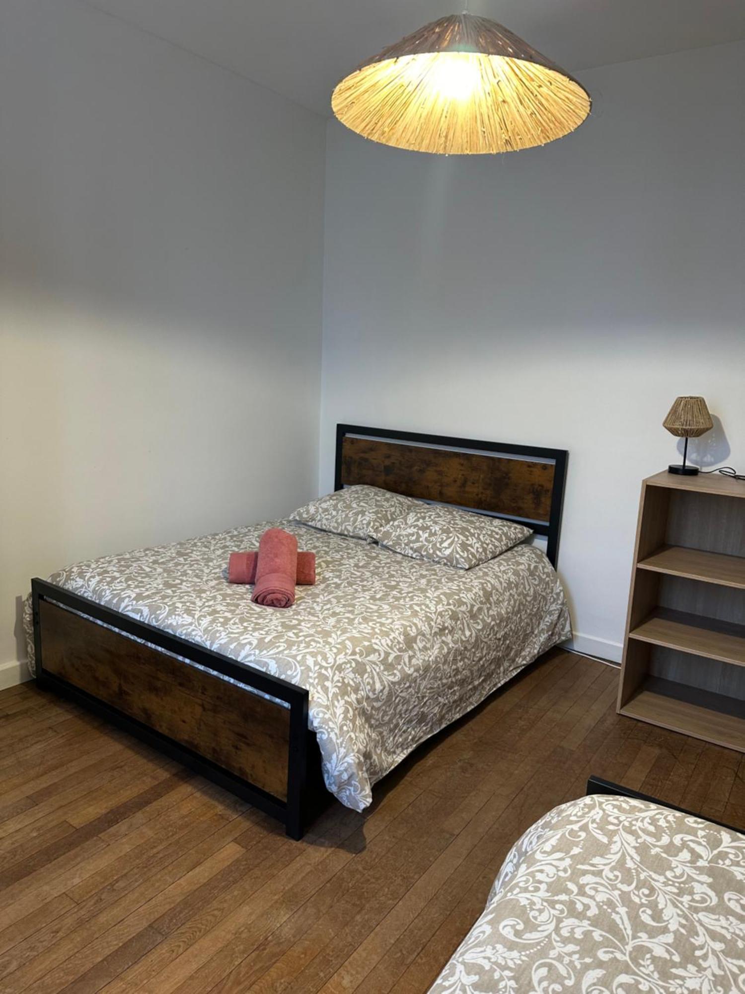 Maison Nombreux Couchages, 13 Lits, 3 Sdb, Exterieur ブールジュ エクステリア 写真
